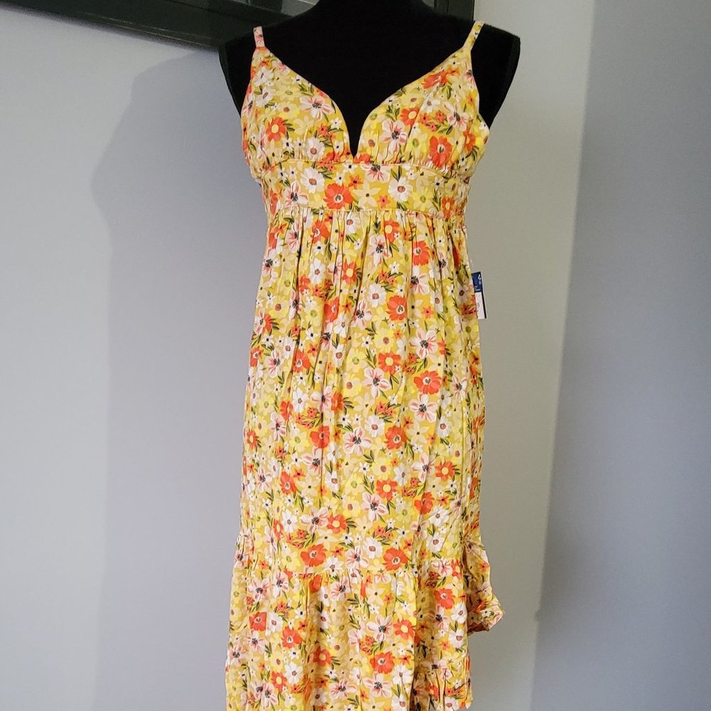 3/$20 Bundle Or NWT Size M Medium Yellow Floral Pattern Dress Arizona Jean Co